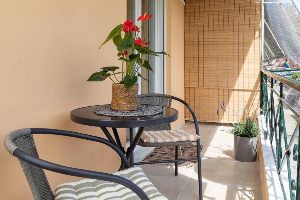 Alepou Afrodite'S Cosy And Lovely Apartment מראה חיצוני תמונה